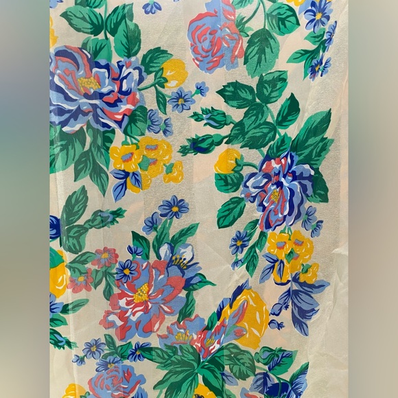 Silk Floral Scarf Made in Italy - Picture 13 of 15